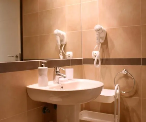 2b - Esmeralda - Pool & Appartement *